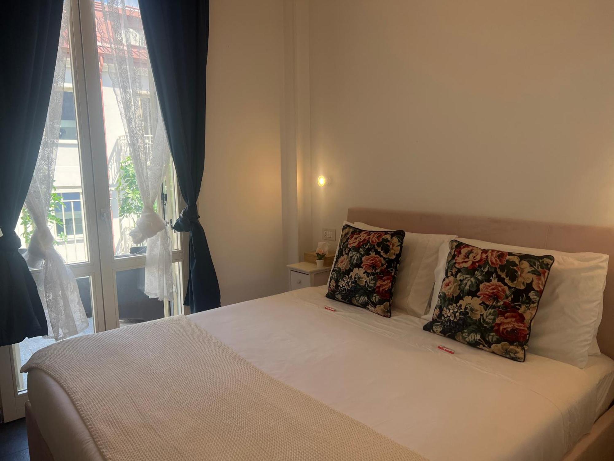 Regina Milano In Melegnano - Wifi, Breakfast Box And Terrace Apartamento Exterior foto